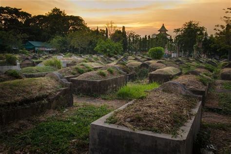 夢到墓地 解夢|夢見墓地的最重要解釋——解夢的秘密